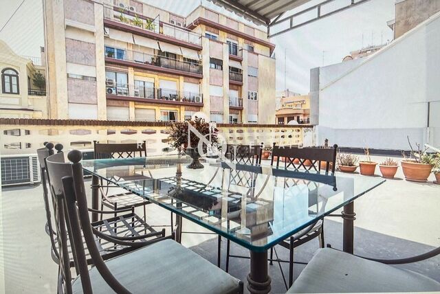 Wohnung von 97 m2 mit ansichten und terrasse zum verkauf in Sant Francesc, València