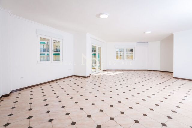 Wohnung von 170 m2 mit ansichten zum verkauf in Puerto, Jávea