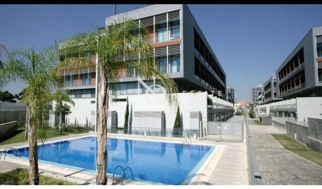 100 sqm duplex with pool and terrace for rent in Vara de Quart, València