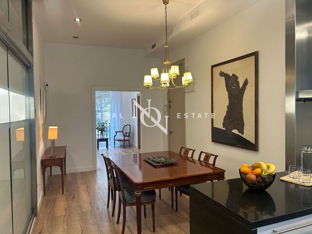 180 sqm flat with views and terrace for rent in Gran Vía, València