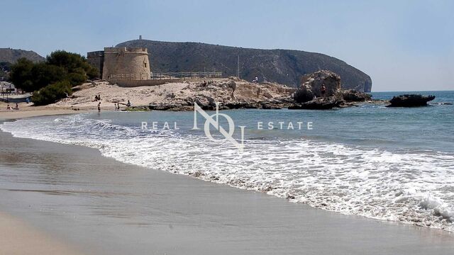 Terreno en venta urbano en Moraira.