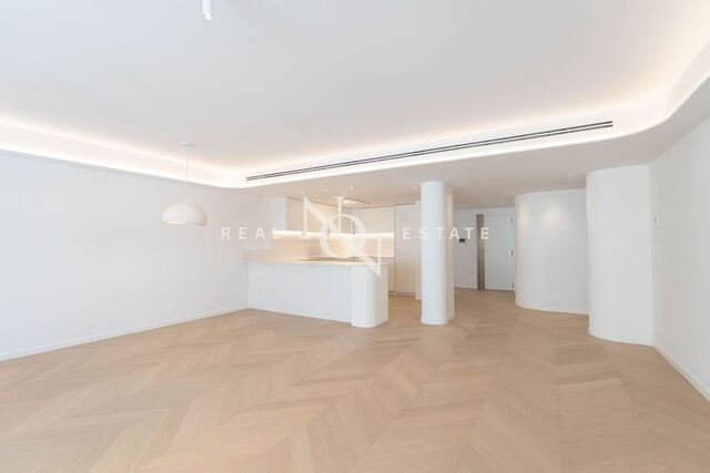 168 sqm luxury flat with views for sale in Gran Vía, València